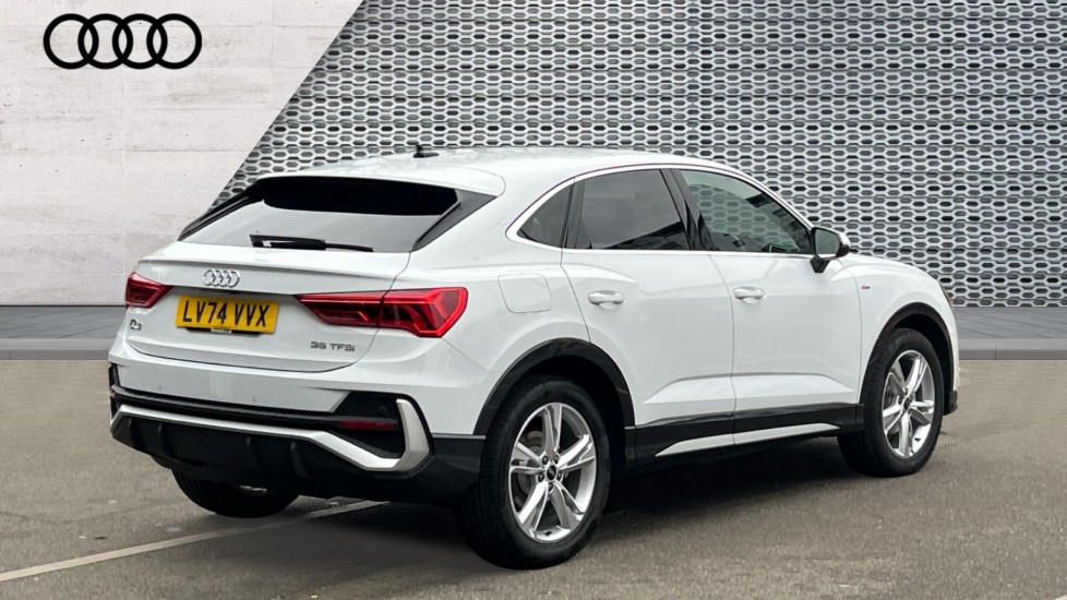 Used Audi Q3 2024 for sale - 76015092: Photo 8