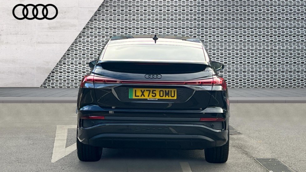 Used Audi Q4 e-tron 2025 for sale - 76660947: Photo 11