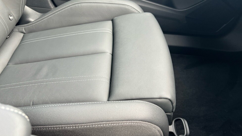 Used Audi Q4 e-tron 2025 for sale - 76660947: Photo 29