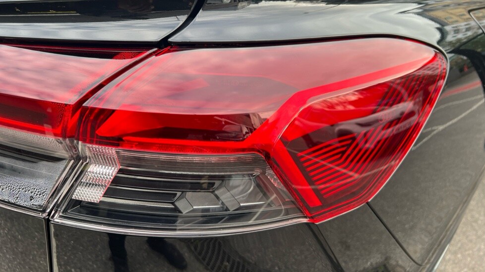 Used Audi Q4 e-tron 2025 for sale - 76660947: Photo 33