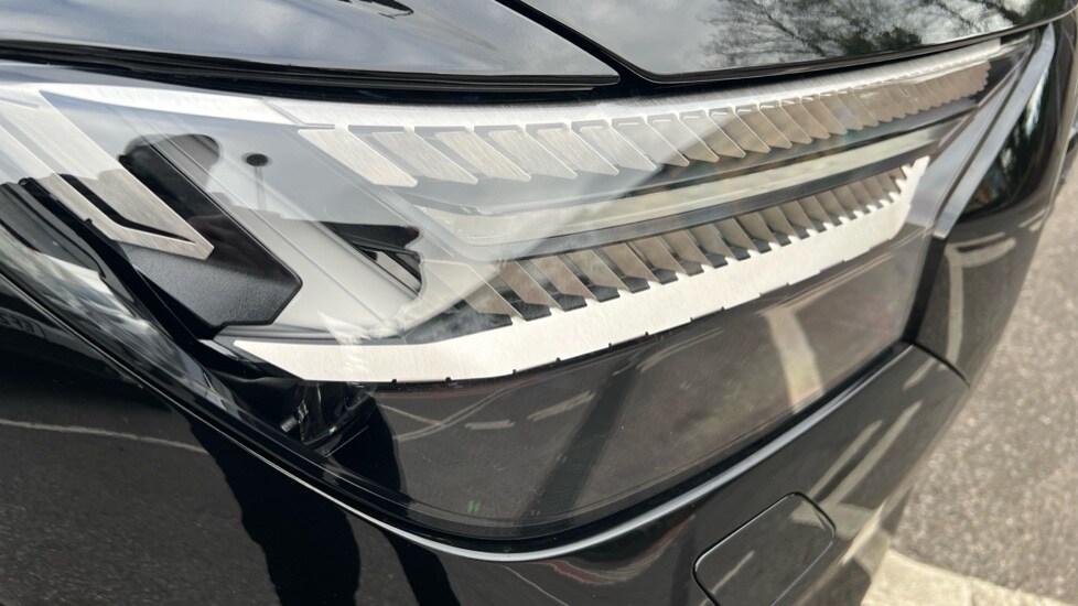 Used Audi Q4 e-tron 2025 for sale - 76660947: Photo 34