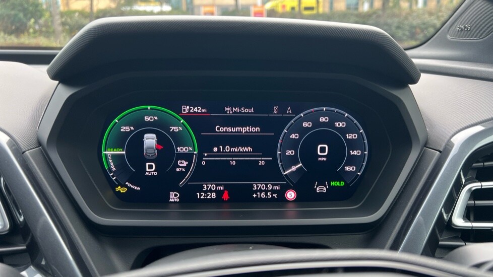 Used Audi Q4 e-tron 2025 for sale - 76660947: Photo 36