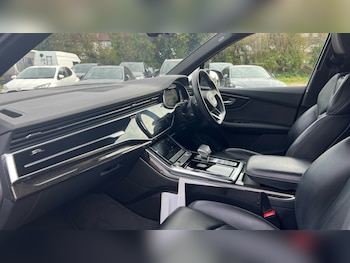 Used Audi Q7 2022 for sale - 75864840: Photo