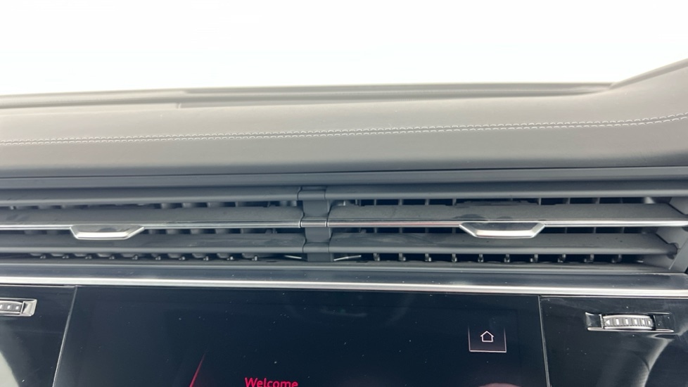 Used Audi Q8 2025 for sale - 76079377: Photo 16