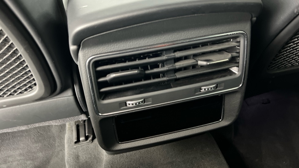 Used Audi Q8 2025 for sale - 76079377: Photo 35