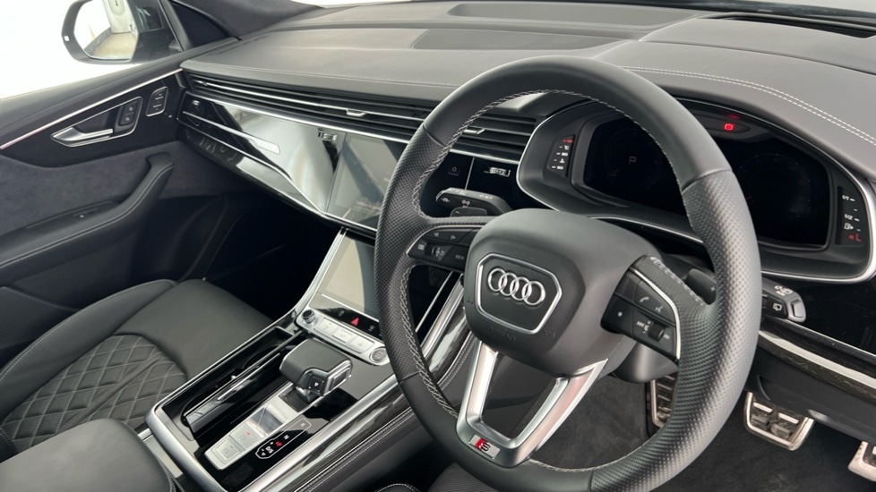 Used Audi Q8 2025 for sale - 76079377: Photo 6