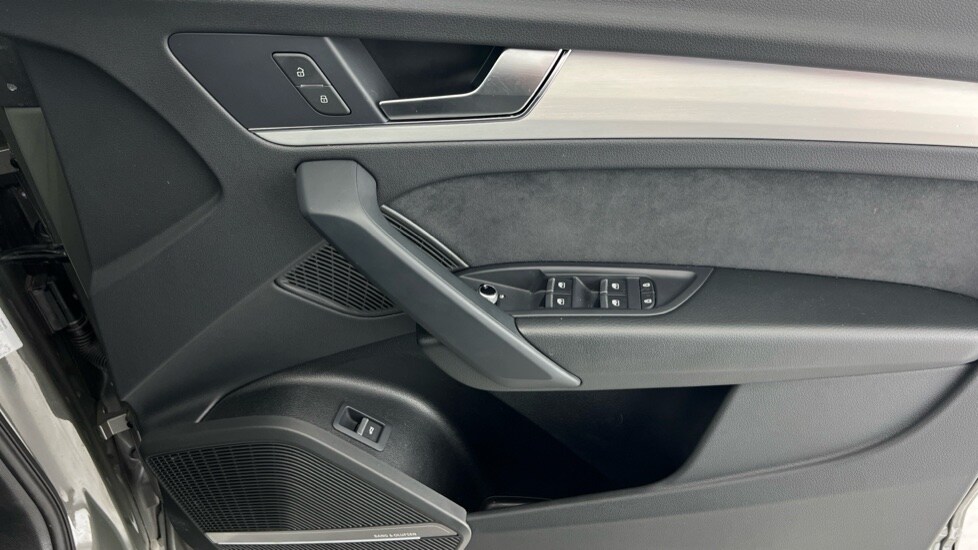 Used Audi Q5 2024 for sale - 77010201: Photo 30