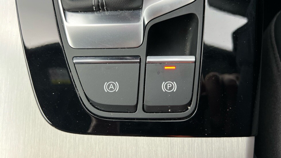 Used Audi Q5 2024 for sale - 77010201: Photo 39