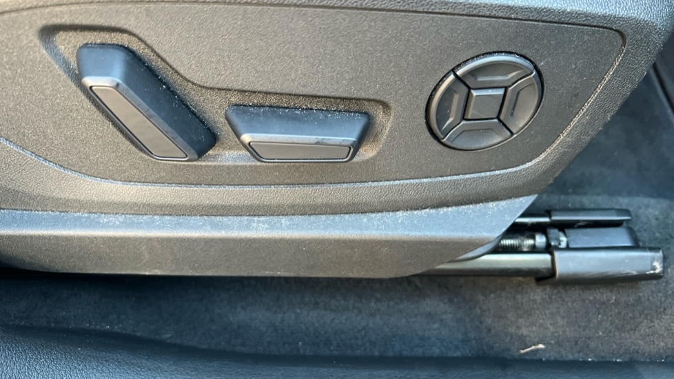 Used Audi e-tron 2021 for sale - 76942890: Photo 49