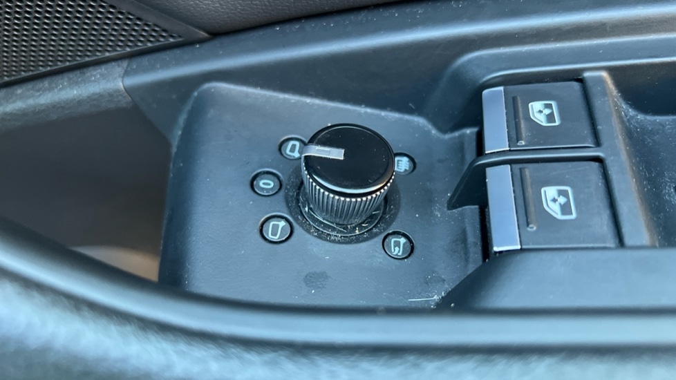 Used Audi e-tron 2021 for sale - 76942890: Photo 51