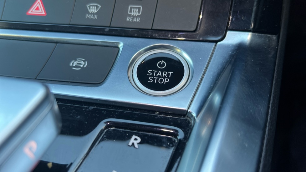 Used Audi e-tron 2021 for sale - 76942890: Photo 53