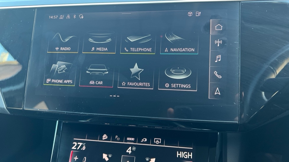 Used Audi e-tron 2021 for sale - 76942890: Photo 59