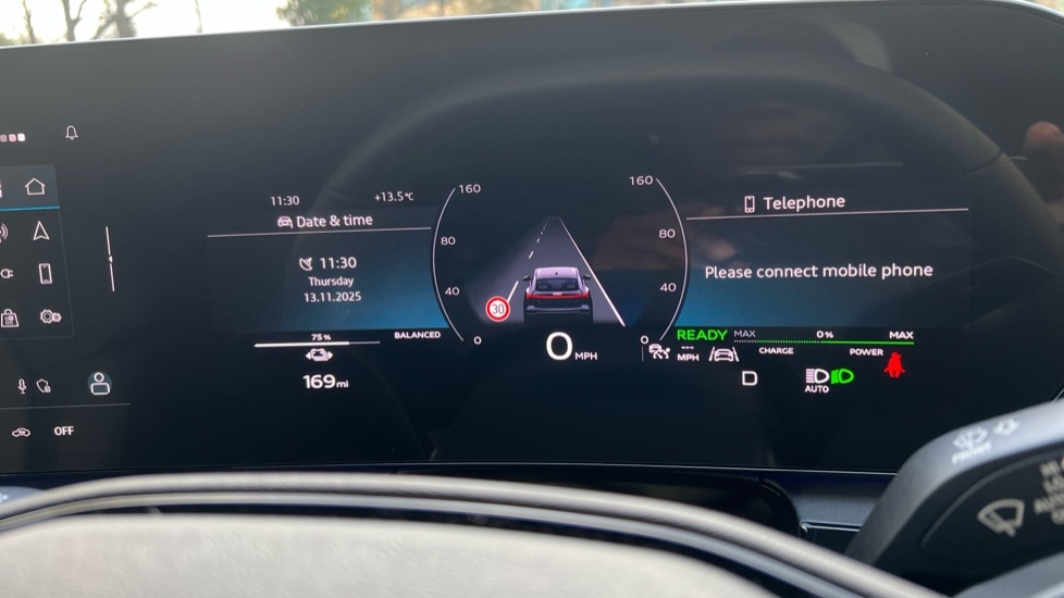 Used Audi Q6 e-tron 2025 for sale - 76660944: Photo 36