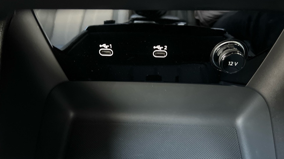 Used Audi Q6 e-tron 2025 for sale - 76660944: Photo 62