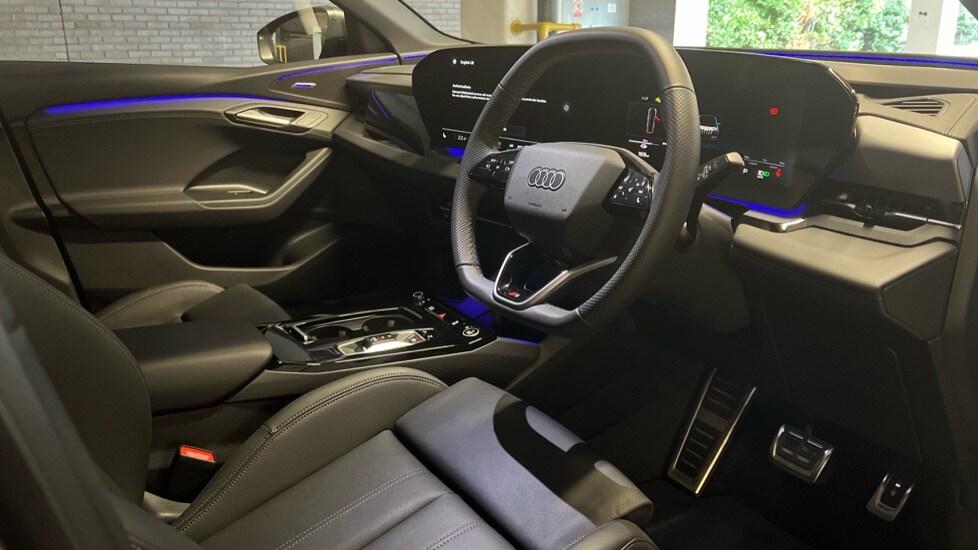 Used Audi Q6 e-tron 2025 for sale - 76660944: Photo 71