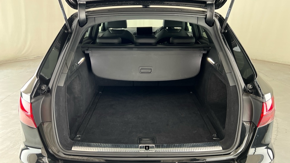 Used Audi A4 2022 for sale - 76229321: Photo 18