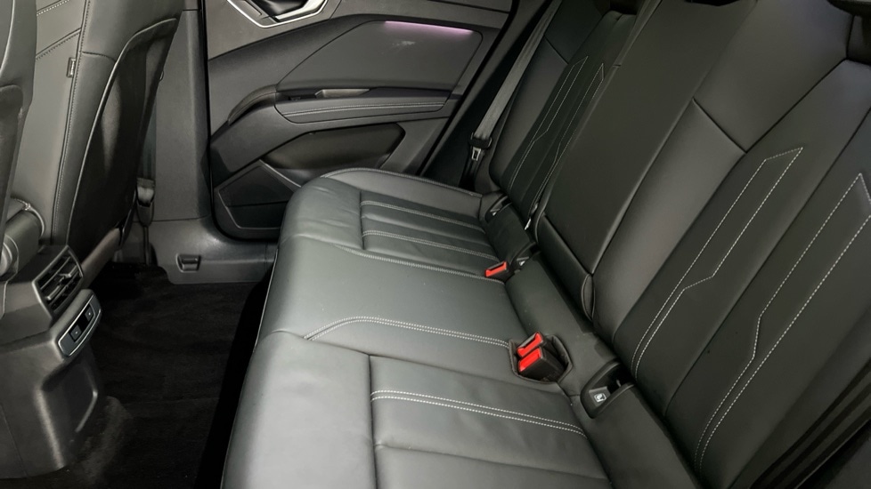 Used Audi Q4 e-tron 2025 for sale - 76834879: Photo 15