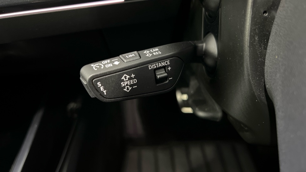 Used Audi Q4 e-tron 2025 for sale - 76834879: Photo 33