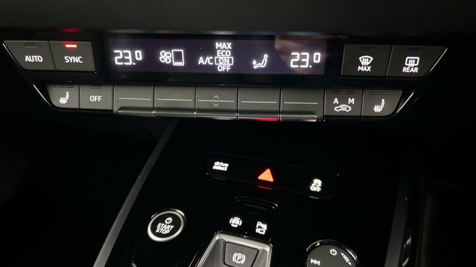 Used Audi Q4 e-tron 2025 for sale - 76834879: Photo 36