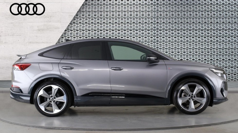 Used Audi Q4 e-tron 2025 for sale - 76834879: Photo 4