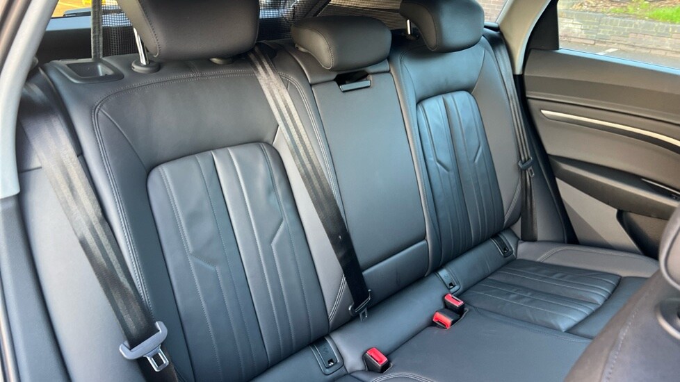 Used Audi e-tron 2021 for sale - 76966572: Photo 15