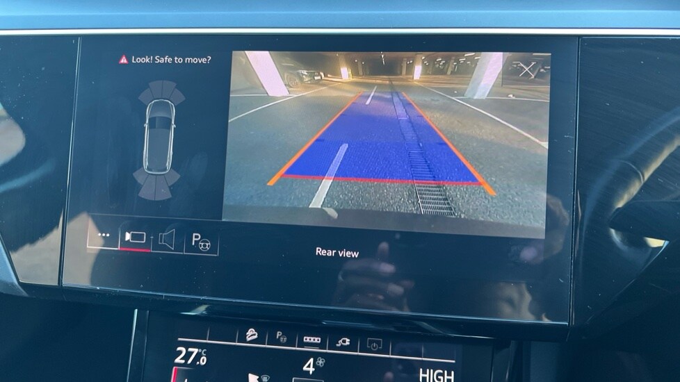 Used Audi e-tron 2021 for sale - 76966572: Photo 41