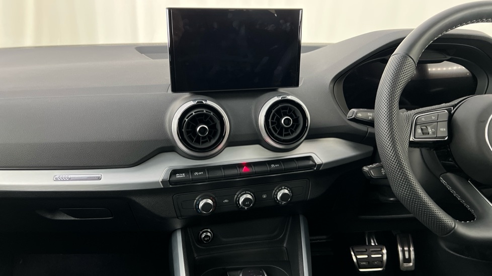 Used Audi Q2 2025 for sale - 76023243: Photo 13
