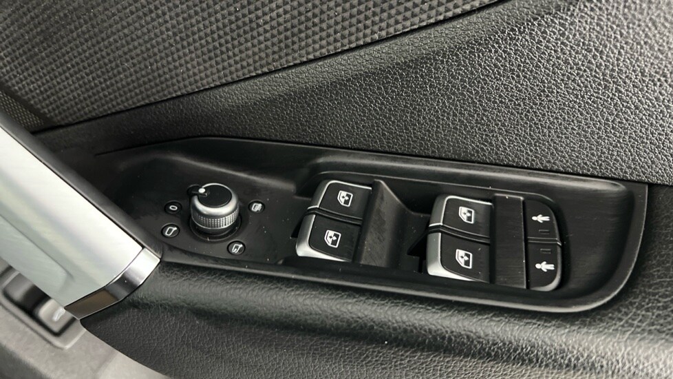 Used Audi Q2 2025 for sale - 76023243: Photo 27