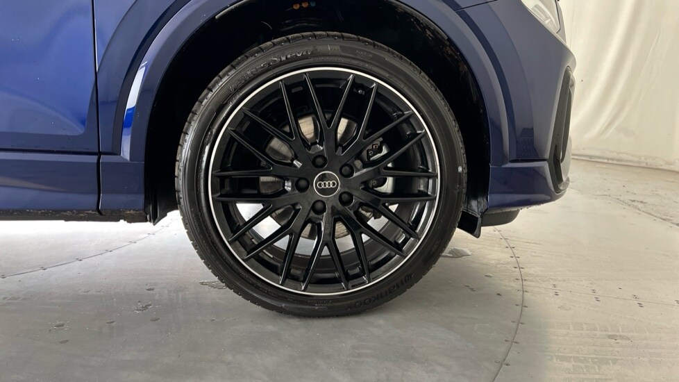 Used Audi Q2 2025 for sale - 76023243: Photo 5