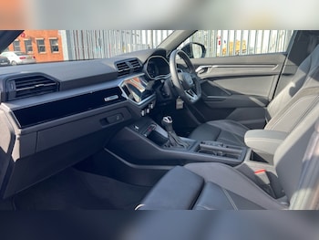 Used Audi Q3 2022 for sale - 76037841: Photo