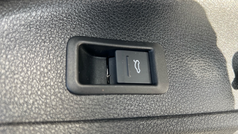 Used Audi Q3 2022 for sale - 76037841: Photo 43