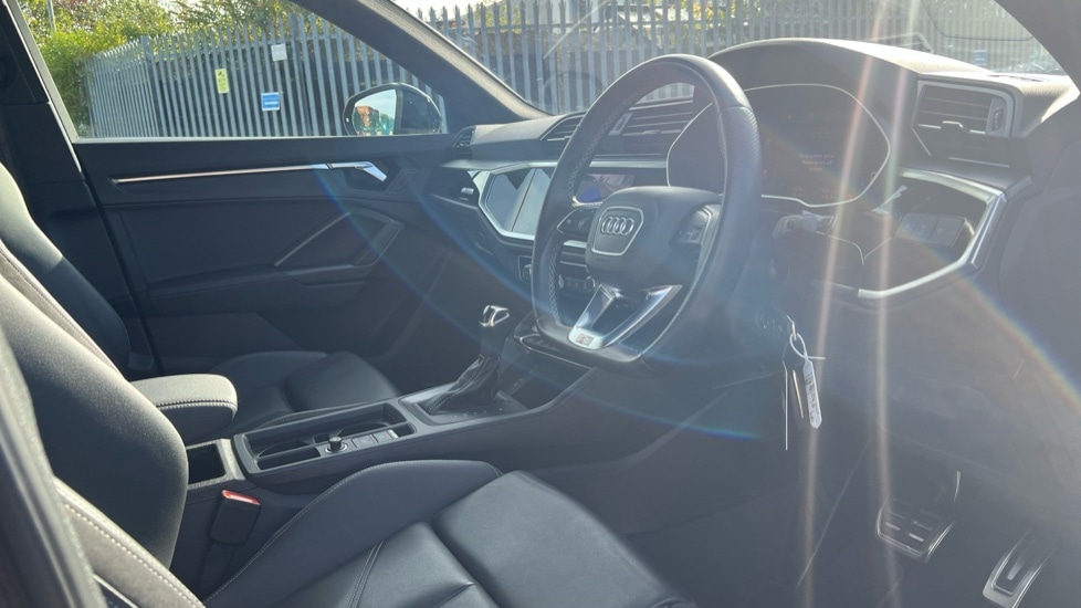 Used Audi Q3 2022 for sale - 76037841: Photo 6