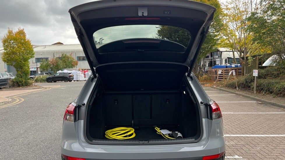 Used Audi Q4 e-tron 2024 for sale - 76474877: Photo 18