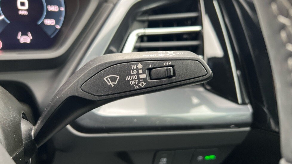 Used Audi Q4 e-tron 2024 for sale - 76474877: Photo 31