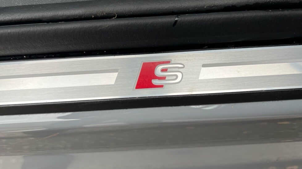 Used Audi Q4 e-tron 2024 for sale - 76474877: Photo 41