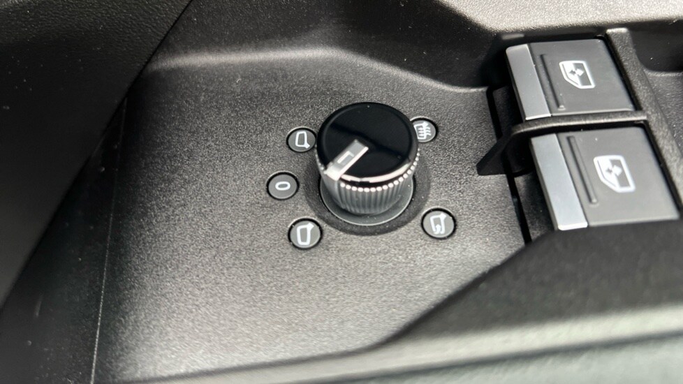 Used Audi Q4 e-tron 2024 for sale - 76474877: Photo 43