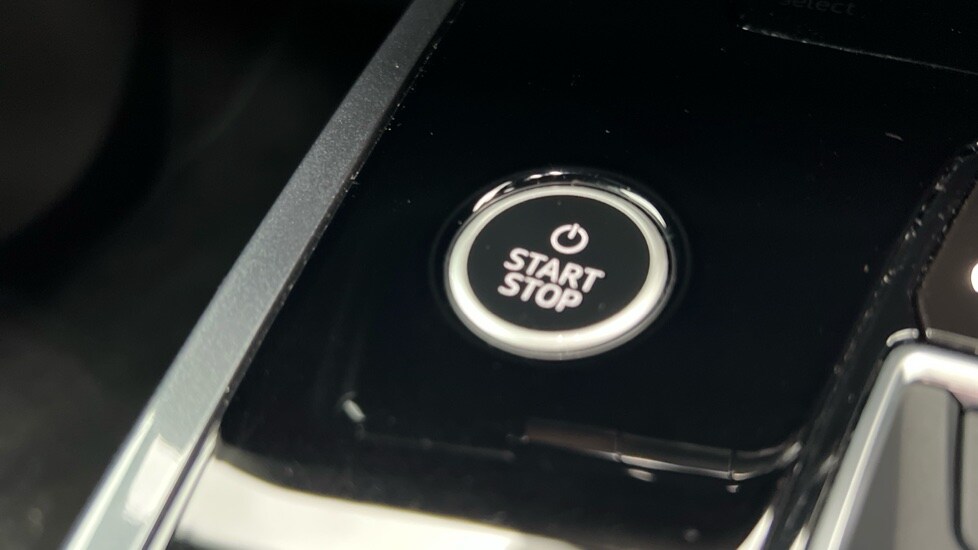 Used Audi Q4 e-tron 2024 for sale - 76474877: Photo 61