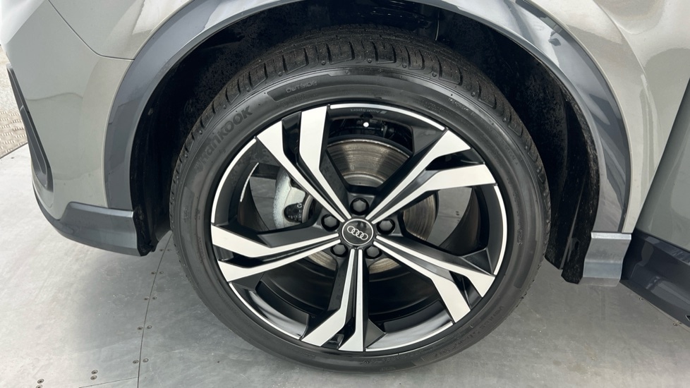 Used Audi Q3 2024 for sale - 76563704: Photo 21