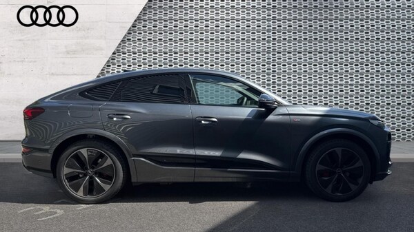 Used Audi Q6 e-tron 2025 for sale - 76208854: Photo 4