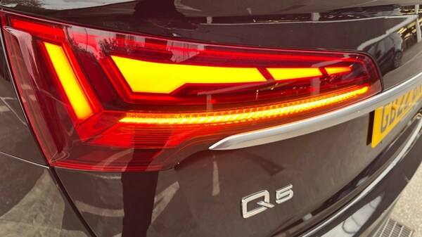 Used Audi Q5 2022 for sale - 76124548: Photo 51