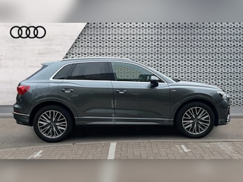Used Audi Q3 2021 for sale - 75455937: Photo