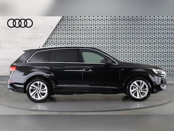 Used Audi Q7 2025 for sale - 75715248: Photo