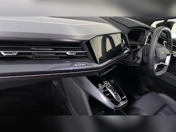 Used Audi Q4 e-tron 2025 for sale - 76804125: Photo