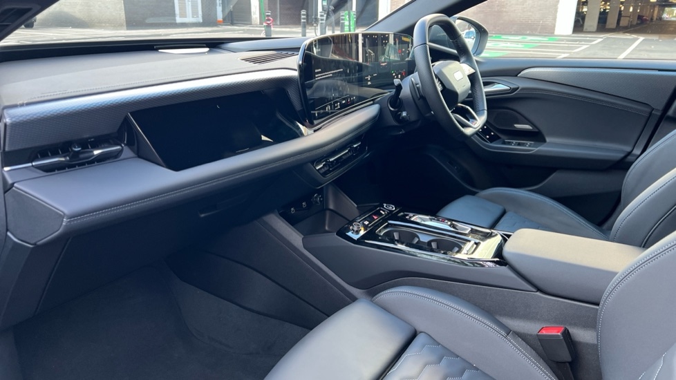 Used Audi A6 2025 for sale - 76984056: Photo 2