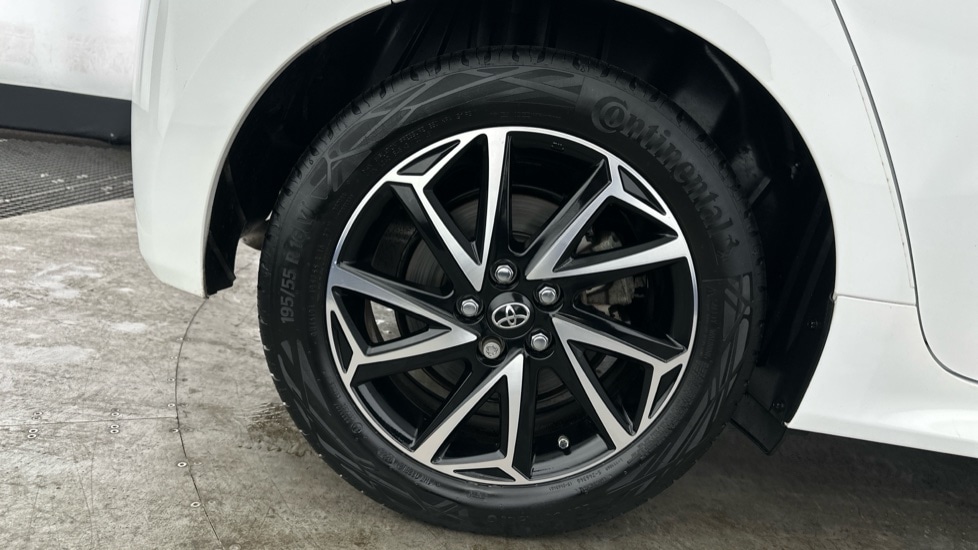 Used Toyota Yaris 2022 for sale - 76458802: Photo 19