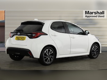 Used Toyota Yaris 2022 for sale - 76458802: Photo