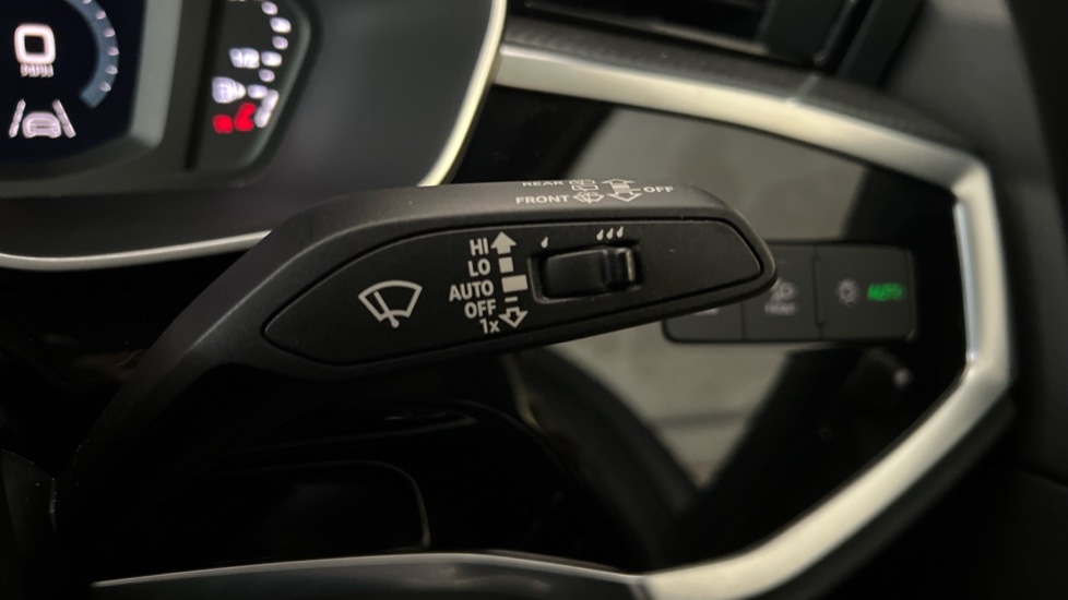 Used Audi Q3 2022 for sale - 76915077: Photo 31