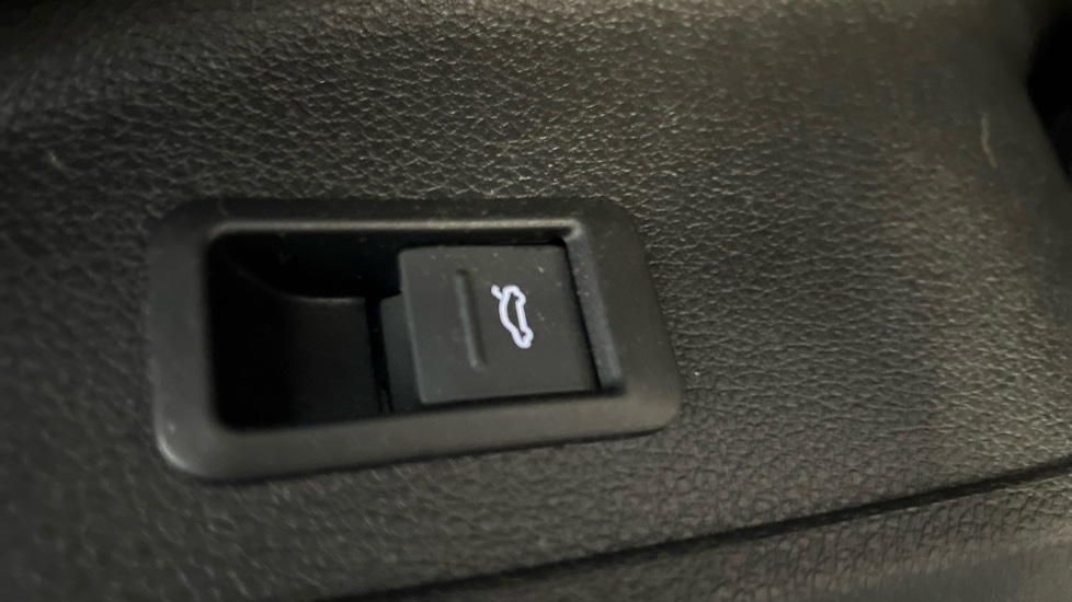 Used Audi Q3 2022 for sale - 76915077: Photo 43