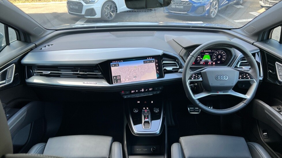 Used Audi Q4 e-tron 2024 for sale - 76079409: Photo 12
