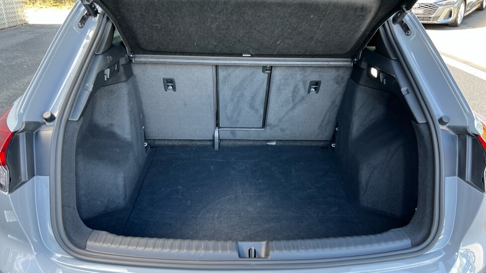 Used Audi Q4 e-tron 2024 for sale - 76079409: Photo 18